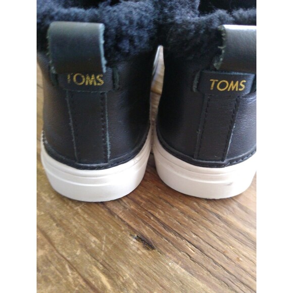 Toms Paxton black leather faux fur lined slip on high top sneaker size 7 - Picture 4 of 7